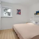 Lovely In With Kitchen *