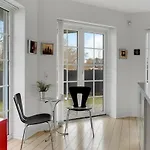 Lovely In With Kitchen 度假居 博恩瑟
