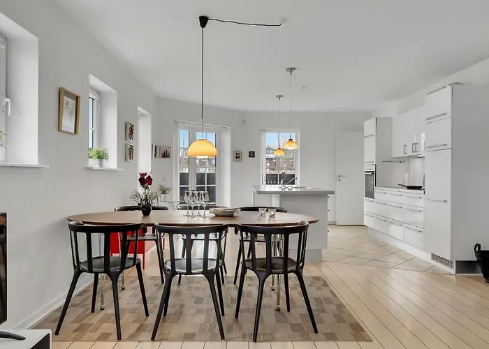 Nyaraló Lovely In With Kitchen *